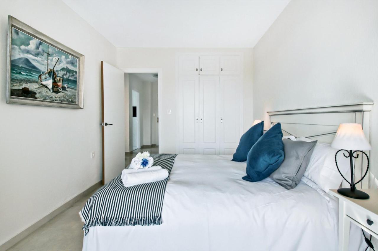 Del Parque Flats - Torrevigia Apartment La Cala Del Moral Luaran gambar